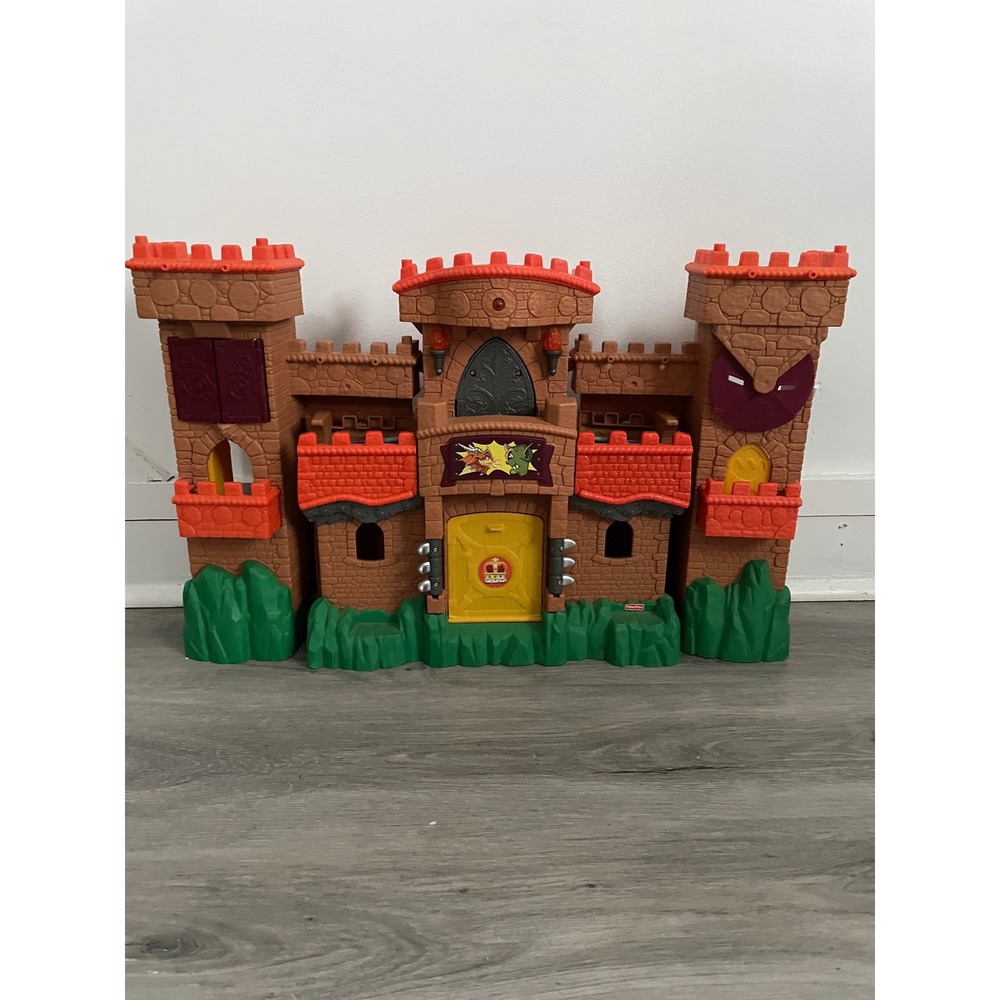 Fisher-Price Imaginext Eagle Talon Castle W3552 Medieval Folding Playset 2011
